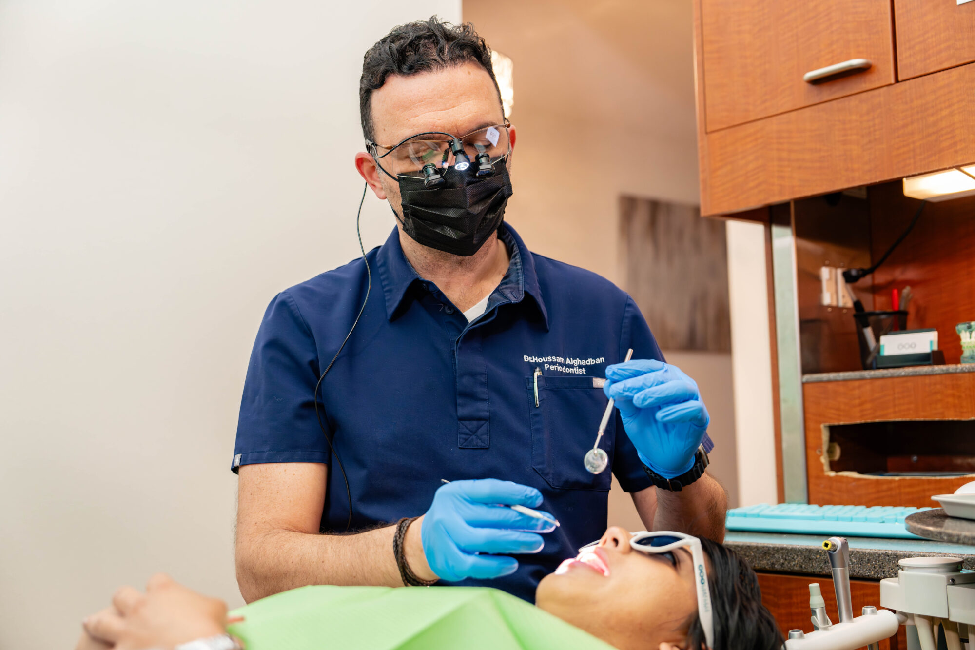 Do You Need a Local Periodontist? Signs to Watch For